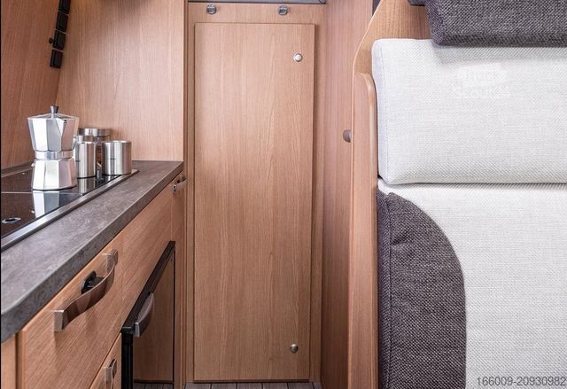 Autorulotă WEINSBERG CaraBus 630 MEG  Fire