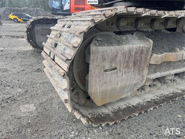 ķēžu ekskavators Hitachi ZX250LC-5B Crawler Excavator – Rototilt and 2 Buck