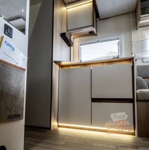 Polintegriran avtodom FORSTER T F745 QF Vibe Ed. Driverpack Truma 6E Lithium