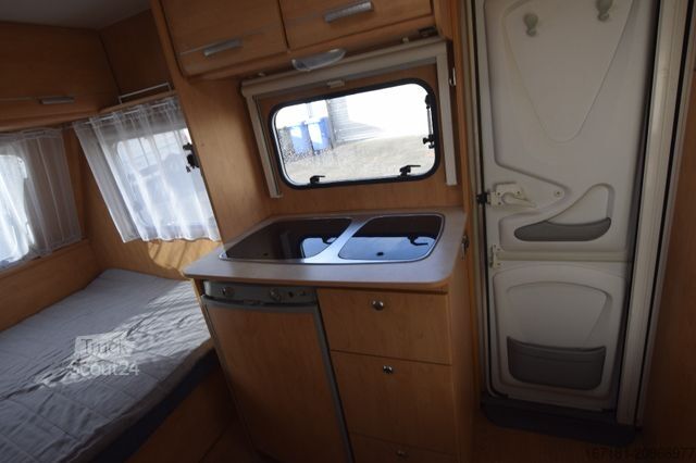 Karavan CARAVELAIR Antares Luxe 390 mit Vorzelt