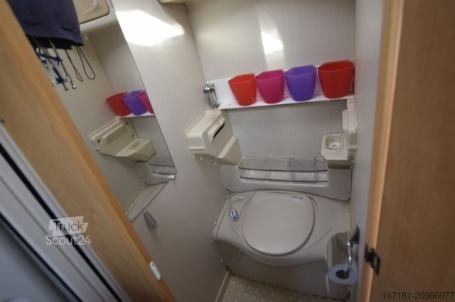 Karavan CARAVELAIR Antares Luxe 390 mit Vorzelt