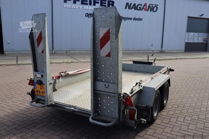 Ifor Williams 2HB 2-assige aanhangwagen, 2.856 kg capaciteit, incl. laden Ifor Williams 2HB 2 Axel Trailer, 2.856 kg Capacity, Incl Loadin