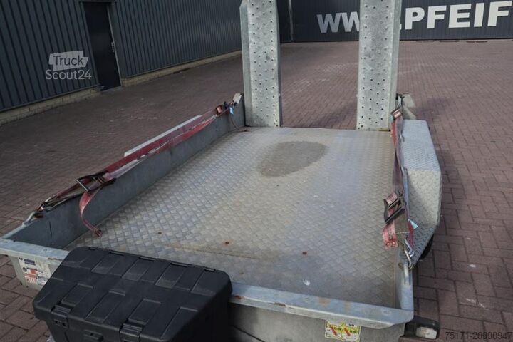 Ifor Williams 2HB 2-assige aanhangwagen, 2.856 kg capaciteit, incl. laden Ifor Williams 2HB 2 Axel Trailer, 2.856 kg Capacity, Incl Loadin