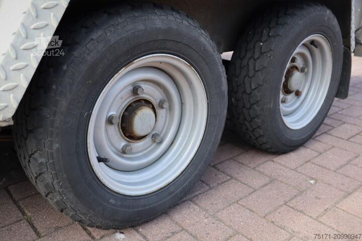 Ifor Williams 2HB 2-assige aanhangwagen, 2.856 kg capaciteit, incl. laden Ifor Williams 2HB 2 Axel Trailer, 2.856 kg Capacity, Incl Loadin