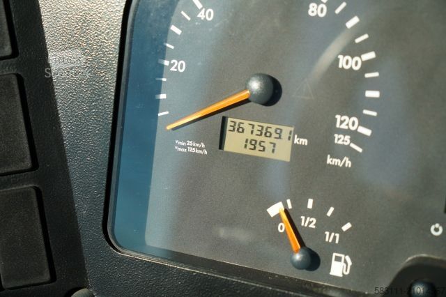 Autobus MERCEDES-BENZ INTOURO / EURO 5 / MANUAL / SPROWADZONY /