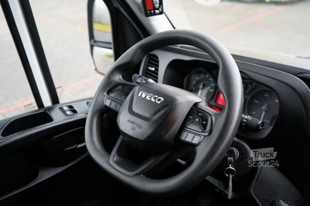 Refrigerator body van IVECO DAILY 35-140 / CH?ODNIA / AGREGAT PULSOR 400 / W