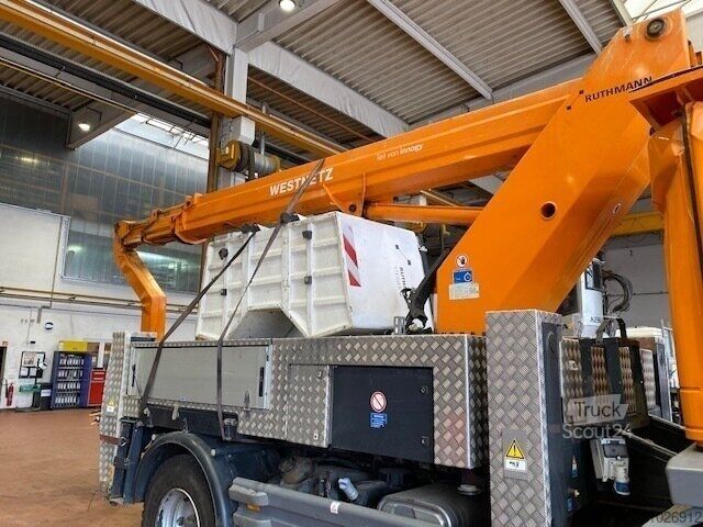 Camion à usage spécial Ruthmann T220.1 S12 UNFALLSCHADEN! T220.1 S12 UNFALLSCHADEN!