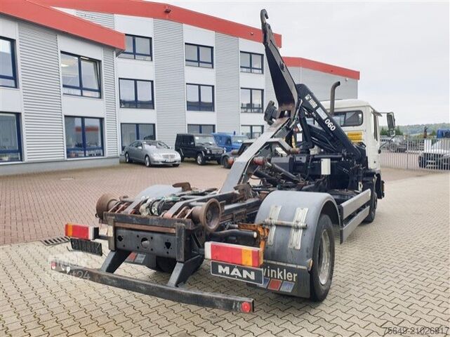 Camion benne à bras amovible MAN 14.152 F 4x2 BB 14.152 F 4x2 BB mit Kran Hiab 060-2