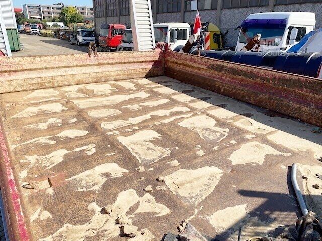 Driezijdige kipper bestelwagen Mitsubishi Canter Fuso 7C15D 4x2 Canter Fuso 7C15D 4x2, Wasserschaden!