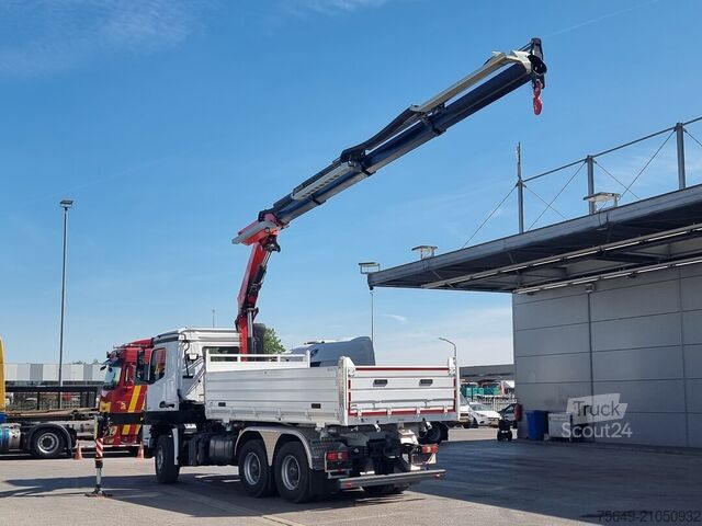 Grue à tour Mercedes-Benz Arocs 3348 K 6x4 Arocs 3348 K 6x4, Kran Fassi F255A.2.24, MultimediaCockpit, Navi, Funk
