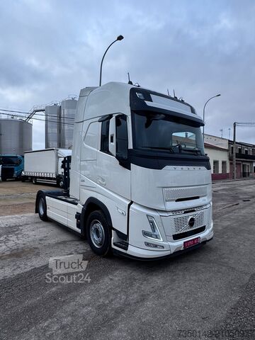 Standaard trekker Volvo FH 500 AERO 26