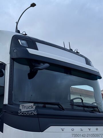 Standaard trekker Volvo FH 500 AERO 26