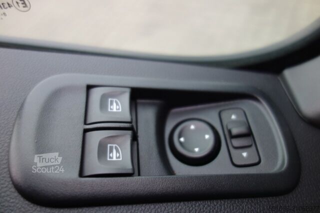 Panelinis furgonas renault Master 2,3 DCI Kasten L2H2 KLIMA/TEMP/AHK/KAMERA