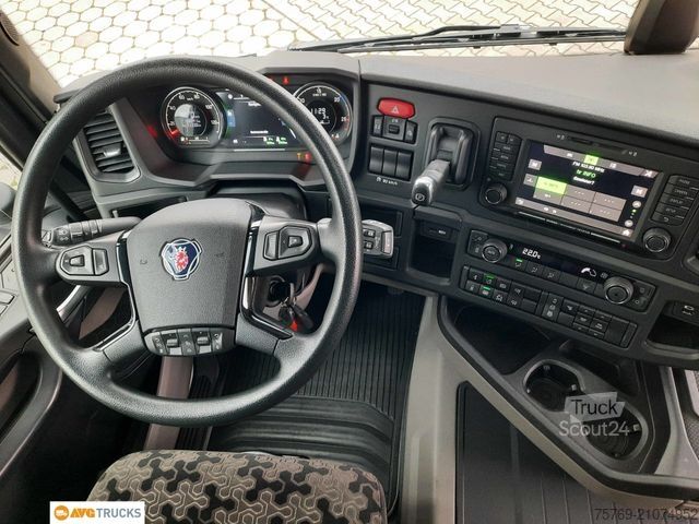 Gevaarlijke stoffen vrachtwagen SCANIA R 460 2-Kreis-Kipphyd Retarder Standklima 2xTank