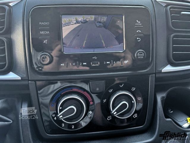 Panel van PEUGEOT Boxer 2.2 BlueHDi 140 L3H2