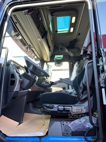 Other MAN TGX 33.520 6x4 BL Fahrgestell  4500mm  SOFORT