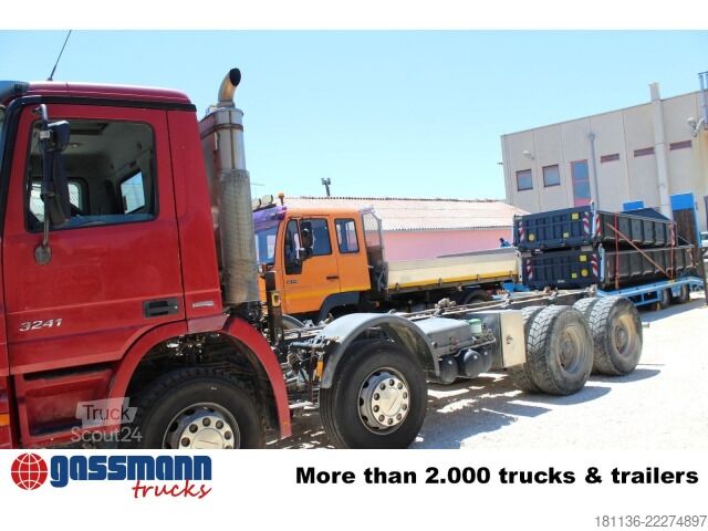 LKW-Fahrgestell Mercedes-Benz Actros 3241 B 8x4/4, 2x Nebenantrieb