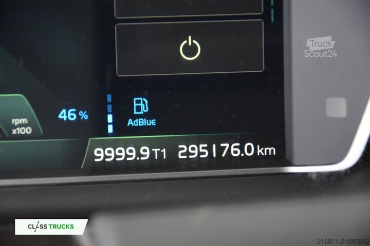 Trattore stradale standard VOLVO FH 500 Globetrotter XL Varios