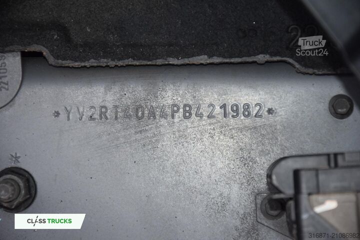 Trattore stradale standard VOLVO FH 500 Globetrotter XL Varios