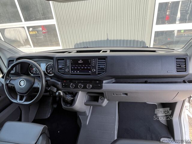 Hochdachkombi Volkswagen Crafter 35 2.0 TDI L3H3/L2H2 Trekhaak 3500kg tr...