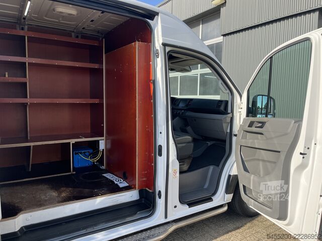 Hochdachkombi Volkswagen Crafter 35 2.0 TDI L3H3/L2H2 Trekhaak 3500kg tr...