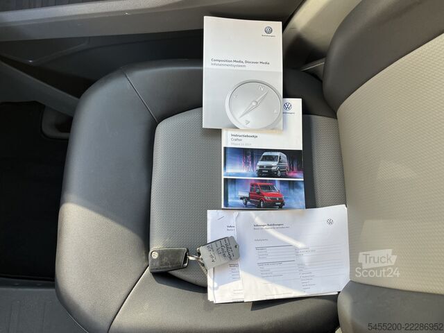 Универсал с высокой крышей VW Crafter 35 2.0 TDI L3H3/L2H2 Trekhaak 3500kg tr...