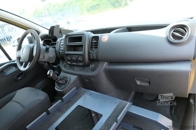 Skåpbil renault Trafic dCi 120 L2H1 3,0t Komfort
