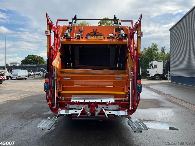 Vehicul de colectare a deșeurilor DAF FAG XD 340 Euro 6 VDL VORAX 20m³ Welvaarts weeg...