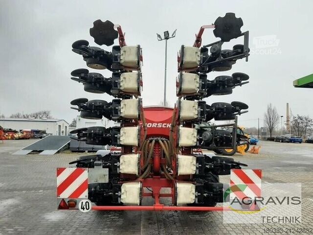 Semoir de précision Horsch MAISTRO 12 CC