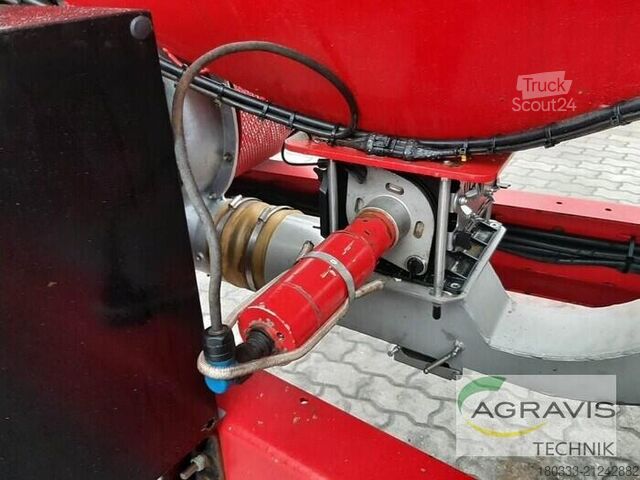 Semoir de précision Horsch MAISTRO 12 CC