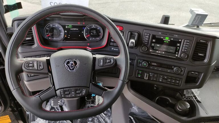 Timber transporter Scania R590 6x4 Kurzholz TAJFUN LIV oder EPSILON