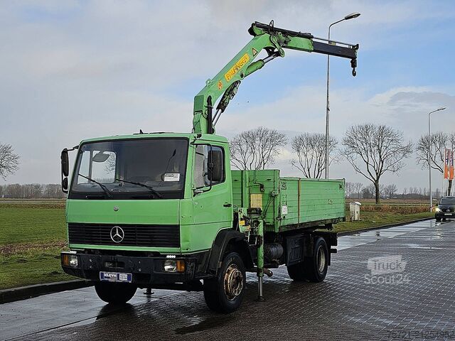 Платформа за зареждане MERCEDES-BENZ 1317 6 CYL. CRANE