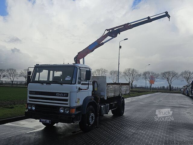 Wywrotka z dźwigiem DAF 2300 TURBO FRENCH TIPPER CRANE