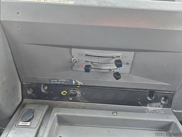 Wywrotka z dźwigiem DAF 2300 TURBO FRENCH TIPPER CRANE