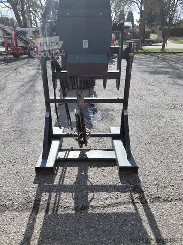 Be- und Entlademaschine Magni W5 WINCH 5 T ATT-02-019