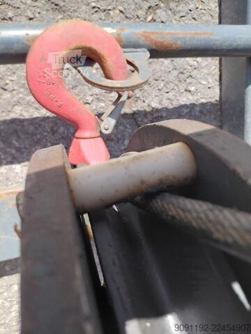 Be- und Entlademaschine Magni W5 WINCH 5 T ATT-02-019