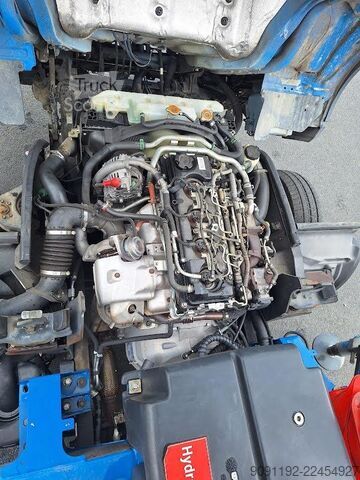 Nákladné vozidlo s pracovnou plošinou Ruthmann TBR 250 / NISSAN CABSTAR