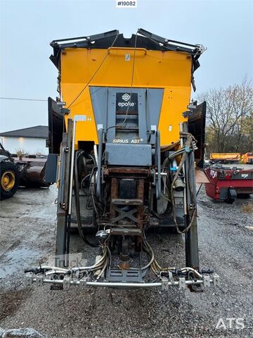 Epoke SH4902 espalhador combinado de areia e salmoura Epoke SH4902 combined sand and sheet spreader