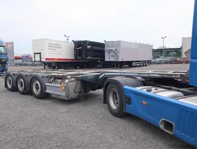 Poluprikolica za izmjenjive sanduke D-Tec VCC-01/FT LS S Mittelausschub 2x Lift Genset