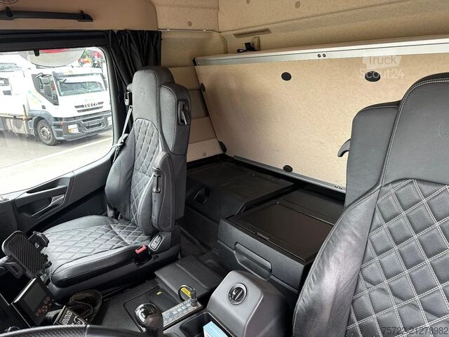 Faanyagszállító Mercedes-Benz Arocs 3358 6x4 BB mit EpsilonS290Z96 DOLL RATIO+