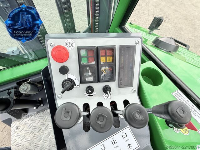 Vierwegvorkheftruck Combilift CB4000 GAS TRIPLEX 6800 POSITIONER CABIN