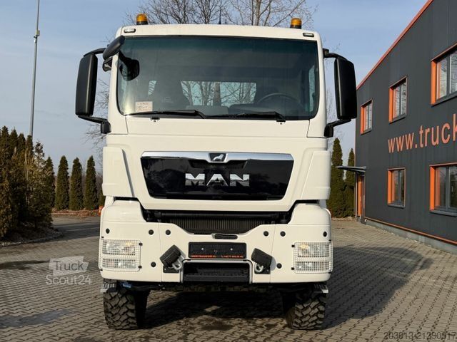Abrollkipper MAN 26.440 6x6 Abrollkipper Hiab Multilift