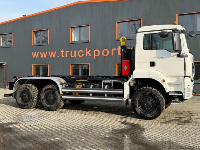 Abrollkipper MAN 26.440 6x6 Abrollkipper Hiab Multilift