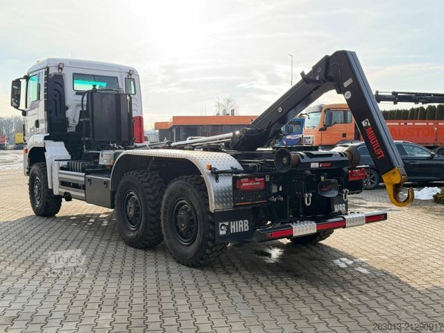 Abrollkipper MAN 26.440 6x6 Abrollkipper Hiab Multilift