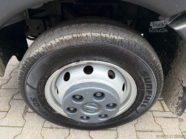 Plate-forme élévatrice sur camion NISSAN Cabstar 4x2 Ruthmann Steiger TB 270