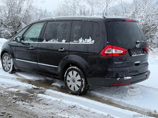 Minibus FORD Galaxy Titanium