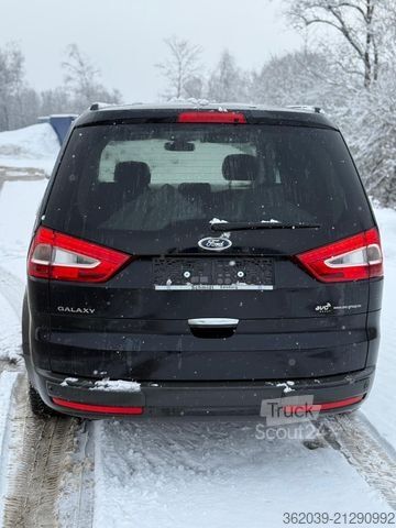 Minibus FORD Galaxy Titanium