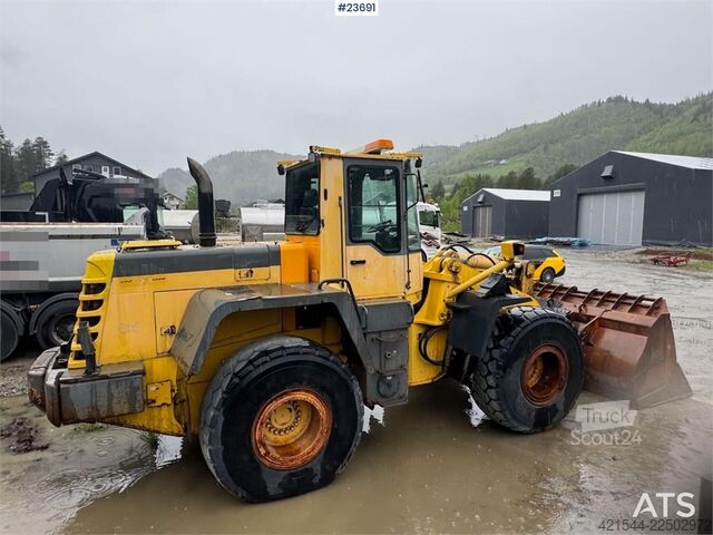 Nakladač Komatsu WA380 Wheel Loader – Bucket and Joystick Steering