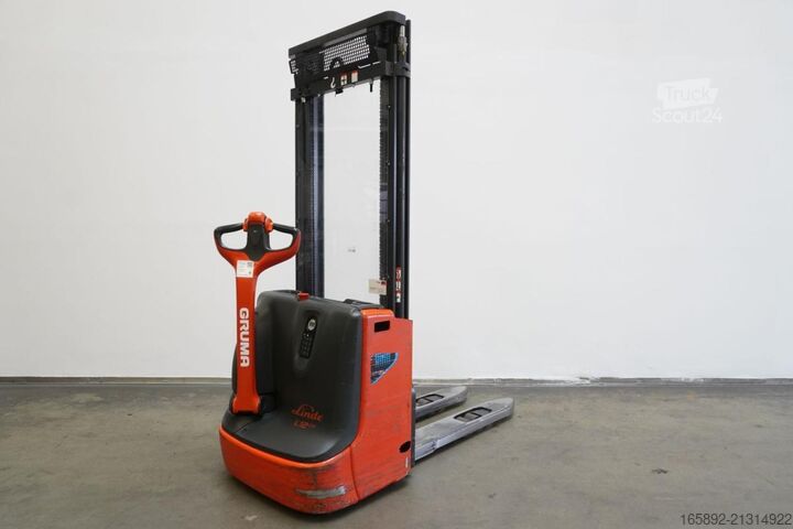 Manual stacker Linde L 12 ION 1172