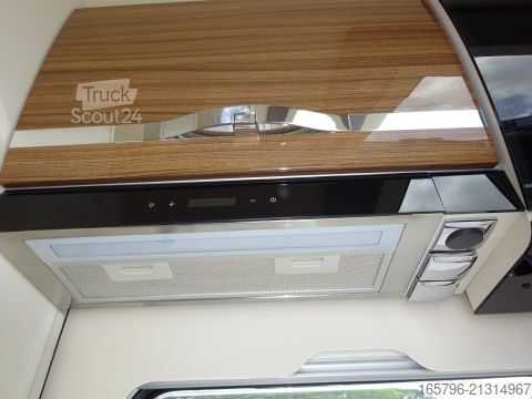 Camping-car semi-intégré Eura Mobil Contura 766 EF AHK*hydr. Hubst.*TV*Klima*Sol.